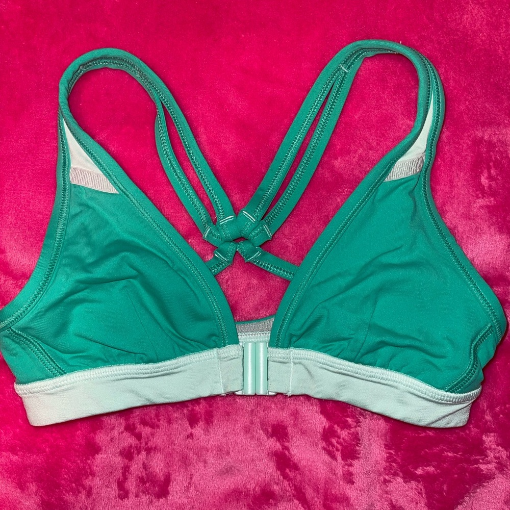 lululemon athletica Teal and Mint Bra